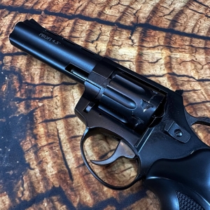 Купить Zbroia Profi 4,5" 4mm чорний пластик Б/У  Фото 3