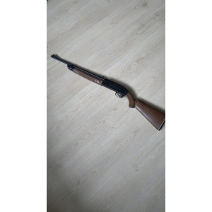 Crosman 